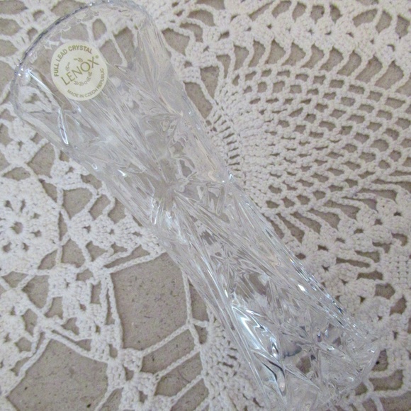 "The Lenox Crystal Star" Lead Crystal Vase - Picture 6 of 7